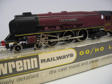 Wrenn W2242 City of Liverpool-LMS Red