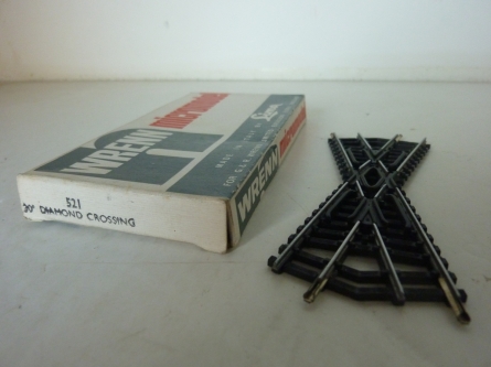 Wrenn "N" Gauge Cat No 521 Diamond Crossing - RARE 