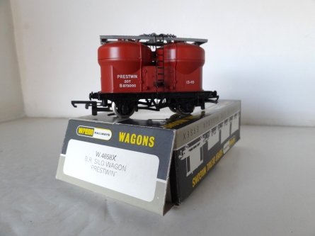 Wrenn W.4658X "Prestwin" Silo Wagon - RARE