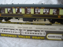 Wrenn W6001AG Agatha Brown/Cream Pullman Coach