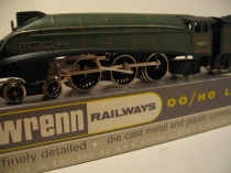 Wrenn W2211 "Mallard" A4 Locomotive - BR Green