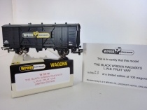NEW WRENN - W.5516 Black Wrenn L.W.B. Fruit Van - Ltd Edition