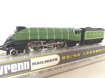 Wrenn W2209 "Golden Eagle" A4 - LNER Apple Green - P4