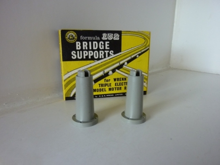 Wrenn Formula 152 T.30 Bridge and Track Support Set - Boxed