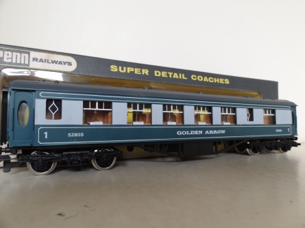 Wrenn W6005 Golden Arrow Pullman Coach - Blue/Grey - V/RARE