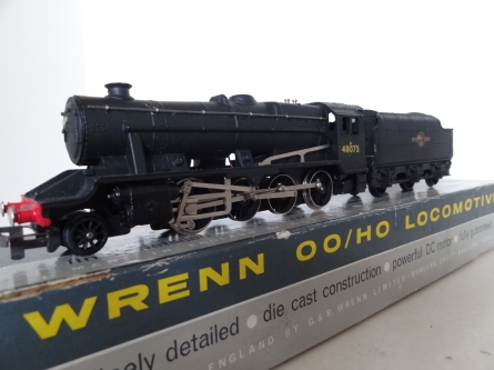 Wrenn No 2224 2-8-0 8F Freight Locomotive - BR Black - 48073 - Early P1 Issue