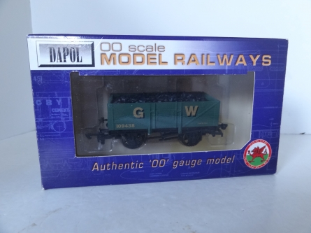 Wrenn WRCC 16 " GWR"  Limited Edition Coal Wagon - Green   