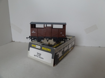 Wrenn W4630 Cattle Wagon - Brown - B893344 - P4 Issue