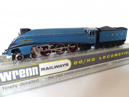 Wrenn W2210 "Mallard" A4 Class  Locomotive - 4468 - LNER Blue -  1982  Issue    