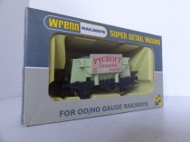 Wrenn W5017 "Pyecroft" Granite Ore Wagon - Green - P3 Issue