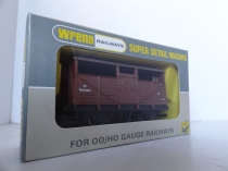 Wrenn W4630 Cattle Wagon-Brown 