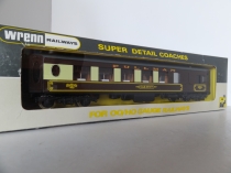 Wrenn W6000  No 77 Pullman Brk Coach - Brown/Cream - WT - Rare