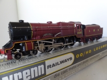 Wrenn W2260 "Royal Scot" LMS Locomotive - Maroon - 6100