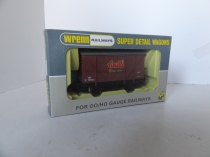 Wrenn W5046 "Walls Bacon" Ventilated Van - P3 Issue